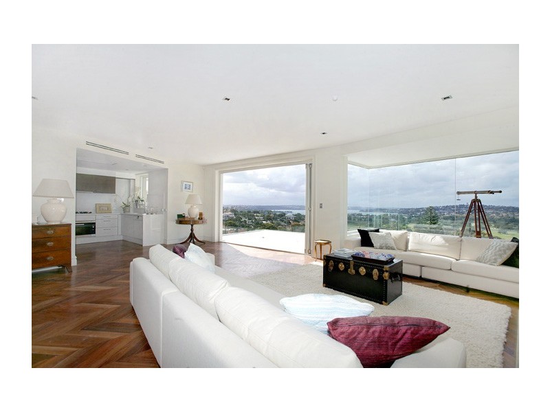 3/15  Benelong Cresent, Bellevue Hill NSW 2023