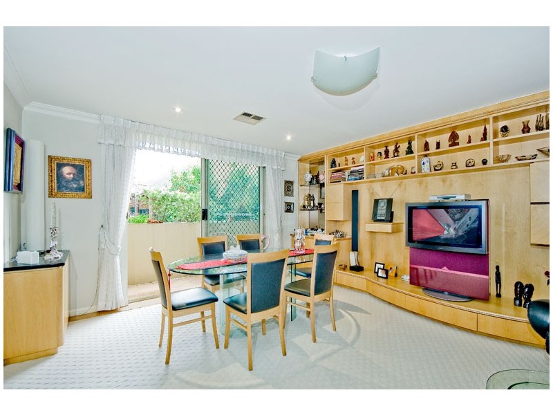 28/118  Wallis Street, Woollahra NSW 2025