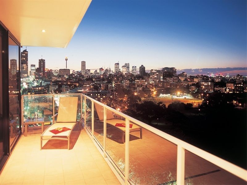 1002/85  New South Head Road, Edgecliff NSW 2027