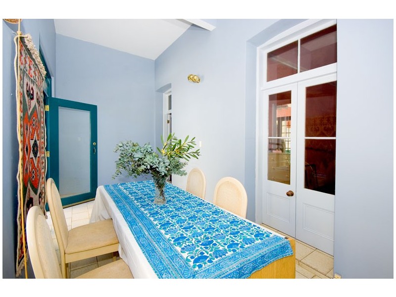 1/96  Surrey Street, Darlinghurst NSW 2010