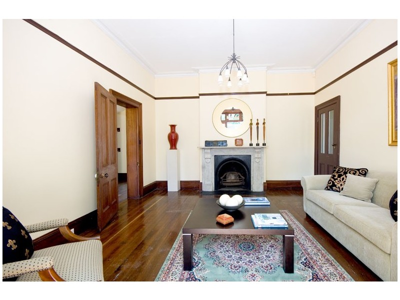 305 EDGECLIFF ROAD, Woollahra NSW 2025