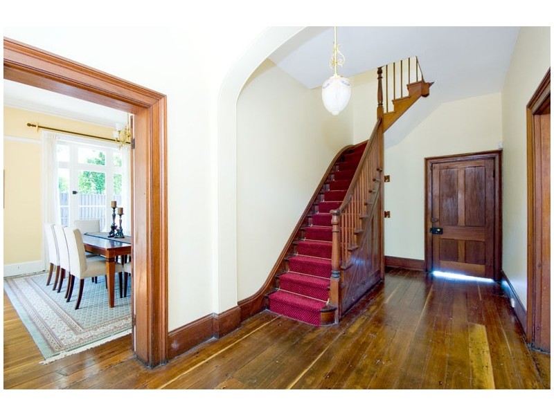 305 EDGECLIFF ROAD, Woollahra NSW 2025