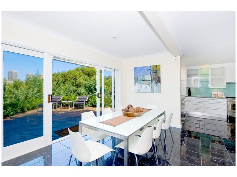 305 EDGECLIFF ROAD, Woollahra NSW 2025