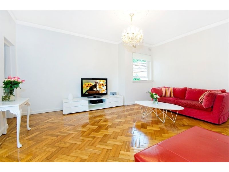 5/11  WISTON GARDENS, Double Bay NSW 2028