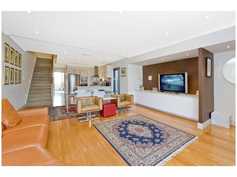 2/21a Alton Street, Woollahra NSW 2025