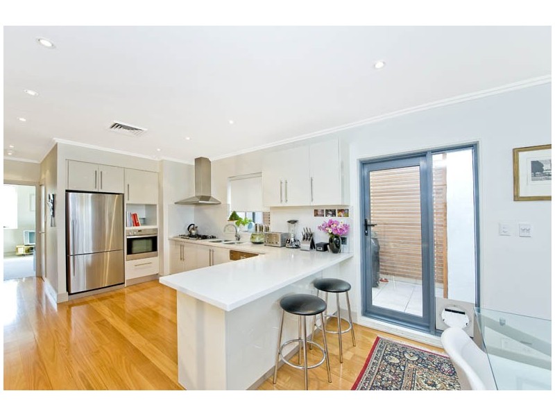 2/21a Alton Street, Woollahra NSW 2025