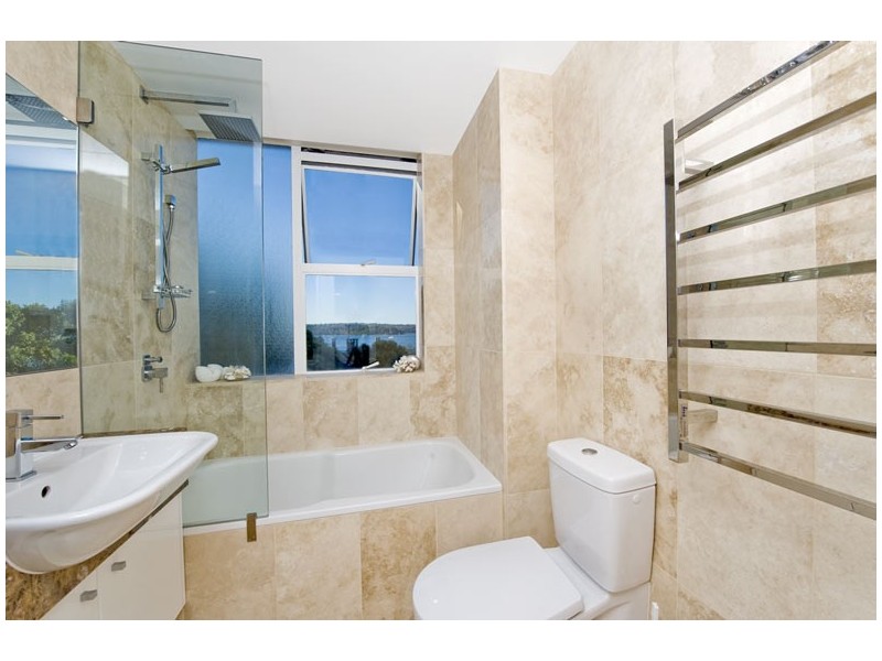 52/11  Sutherland Cresent, Darling Point NSW 2027