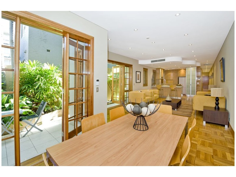 2/12 Cooper Street, Double Bay NSW 2028