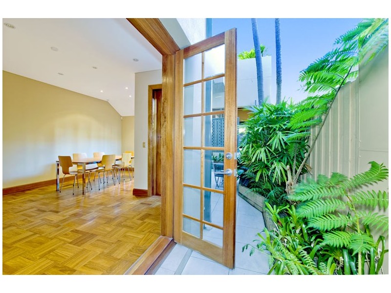 2/12 Cooper Street, Double Bay NSW 2028