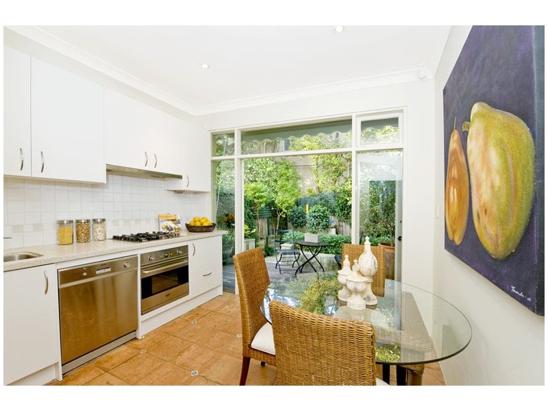 15 WOODS AVENUE, Woollahra NSW 2025