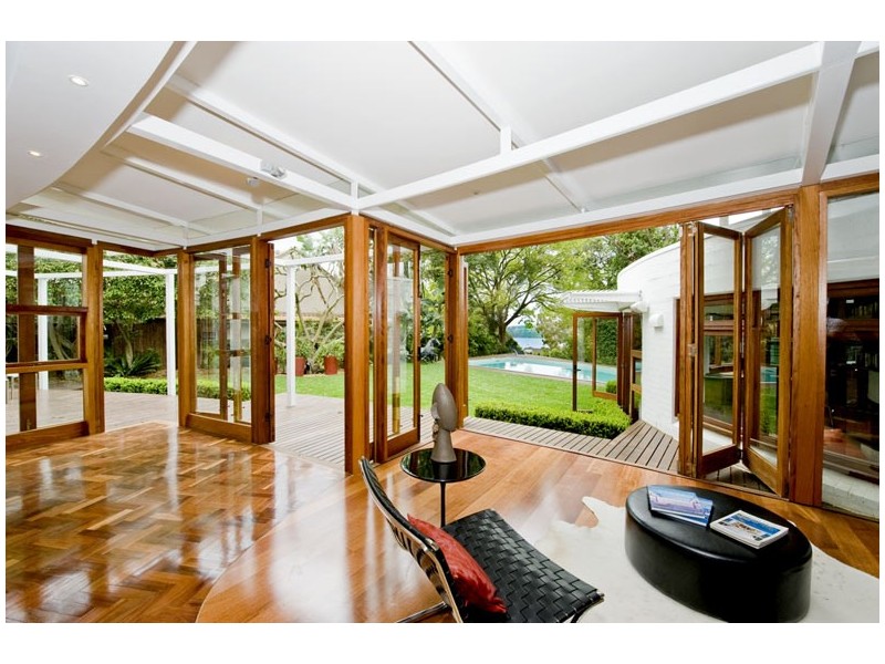 4 Drumalbyn Rd, Bellevue Hill NSW 2023