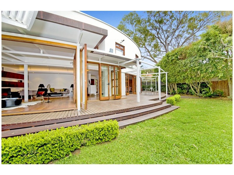 4 Drumalbyn Rd, Bellevue Hill NSW 2023