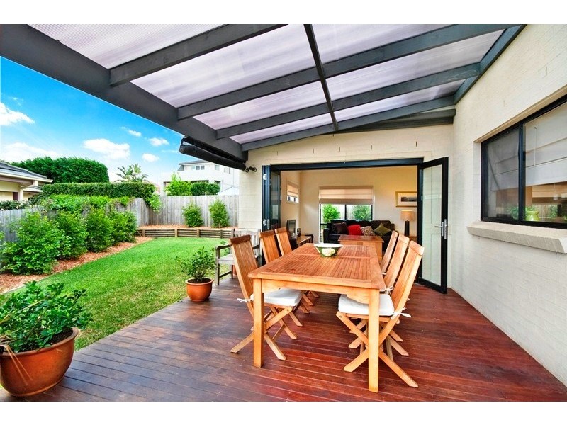 10 The Crescent, Russell Lea NSW 2046