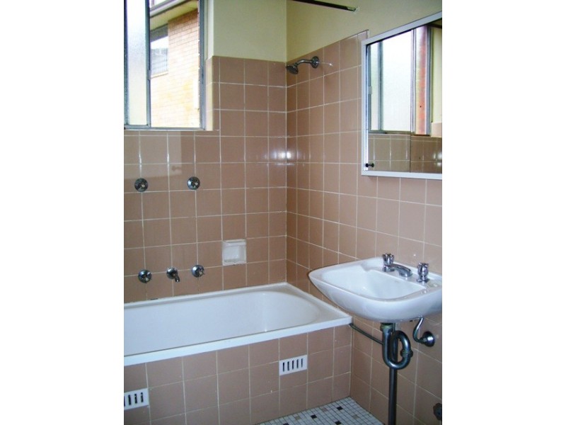 7/20a Edwin Street, Regents Park NSW 2143