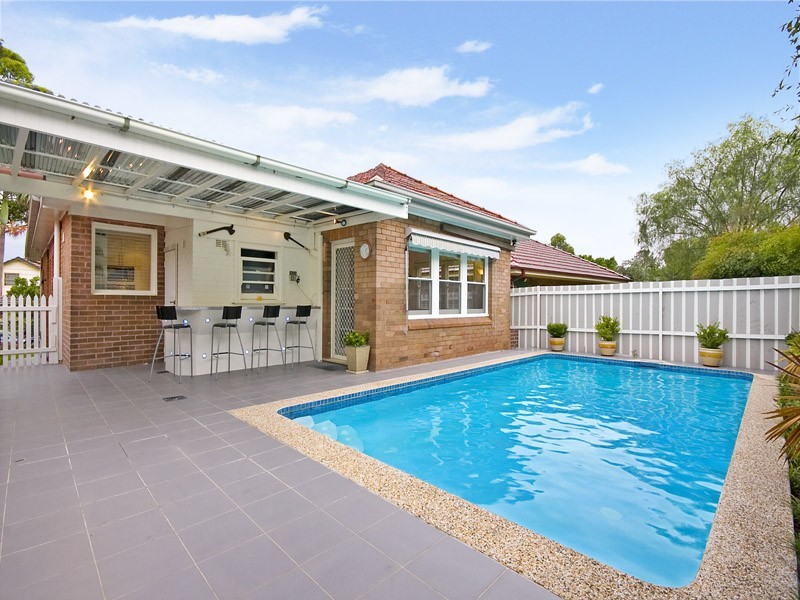 7 Lamrock Avenue, Russell Lea NSW 2046