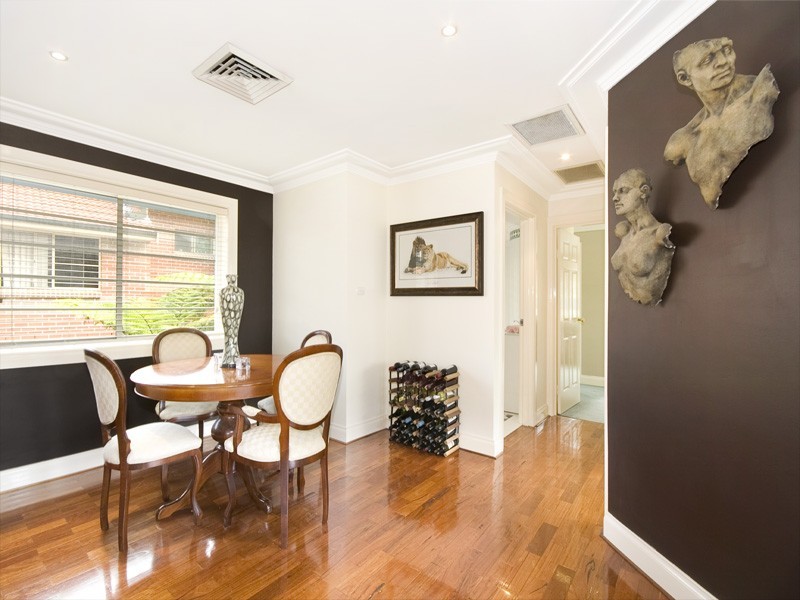 4/9 Walton Crescent, Abbotsford NSW 2046