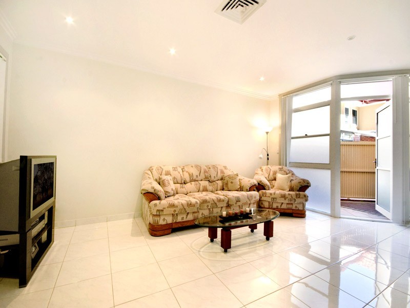 2/12-16 Burke Street, Concord West NSW 2138
