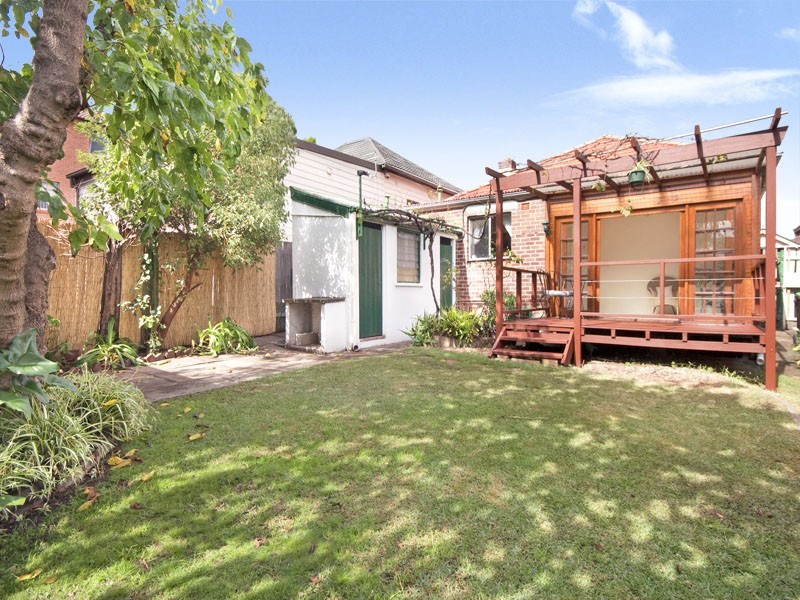 38 Kings Road, Five Dock NSW 2046