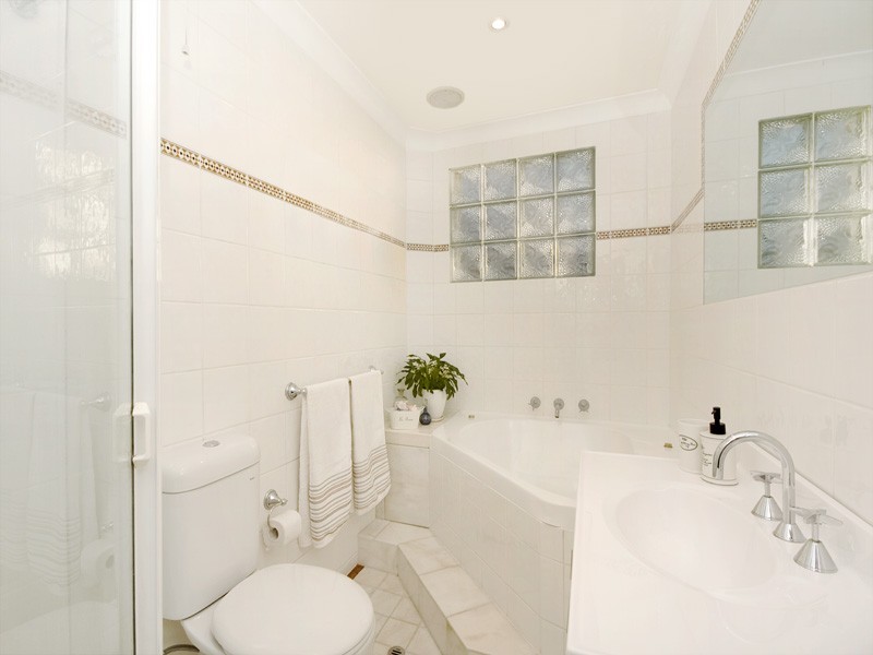 2/140-142 Hampden Road, Abbotsford NSW 2046