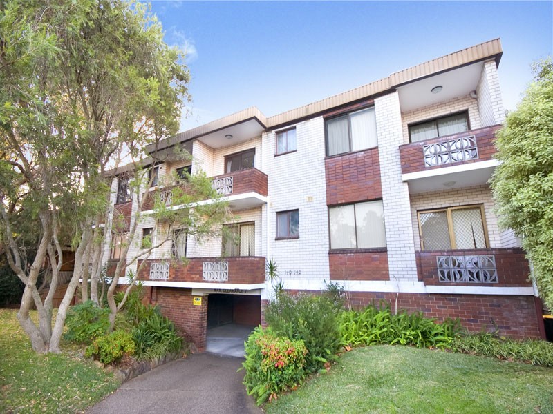 2/140-142 Hampden Road, Abbotsford NSW 2046