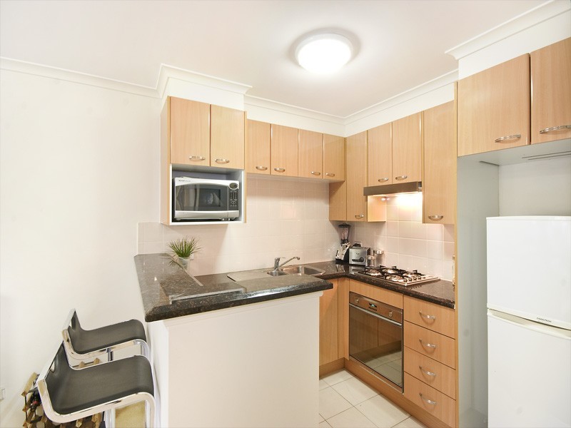E15 / 110 Reynolds Street, Balmain NSW 2041