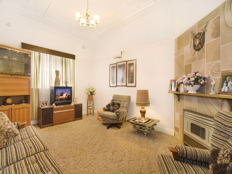 15 Lea Avenue, Russell Lea NSW 2046