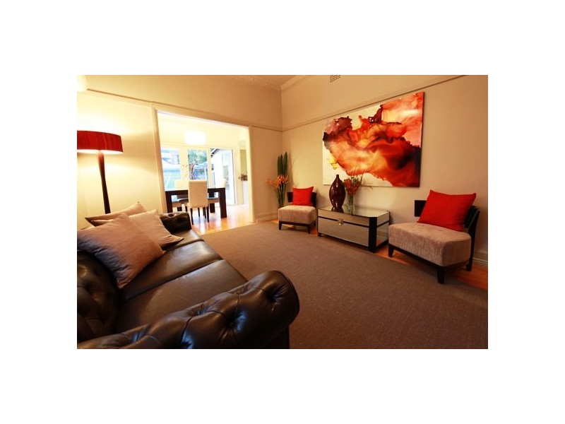 2 Potter Street, Russell Lea NSW 2046