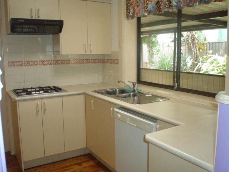 2 Cobbity Street, Seven Hills NSW 2147