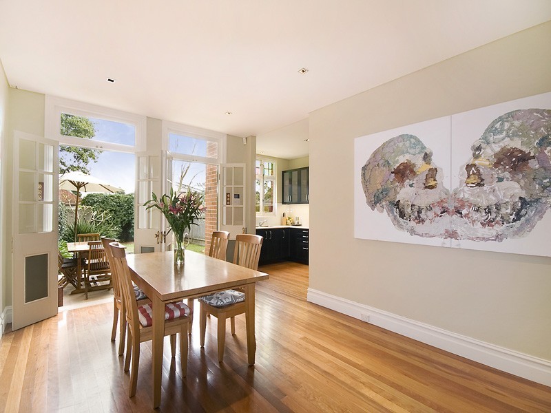 20 Lenore Street, Russell Lea NSW 2046