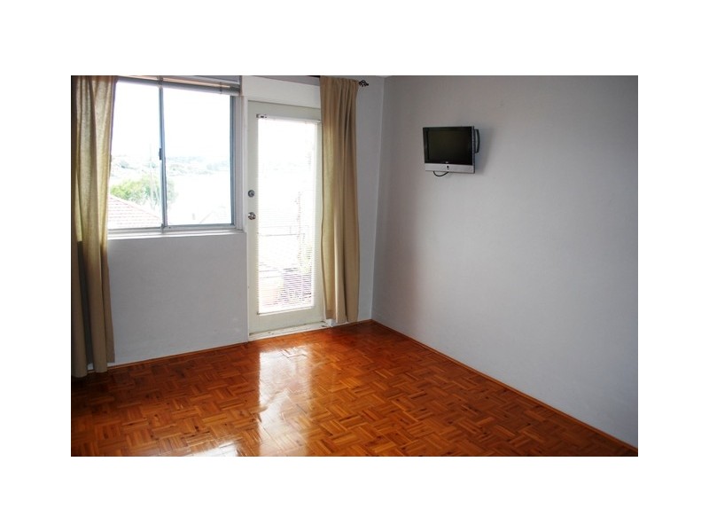 8/28 Bay Road, Russell Lea NSW 2046