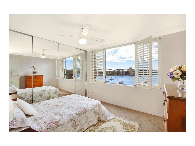 2/19 Bortfield Drive, Chiswick NSW 2046