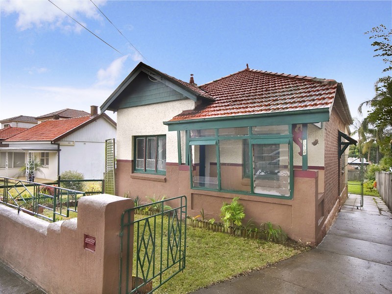 114 Hampden Road, Abbotsford NSW 2046
