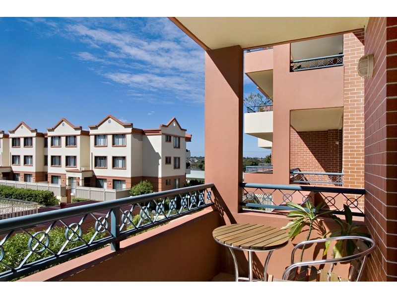 109/63A Barnstaple Road, Russell Lea NSW 2046