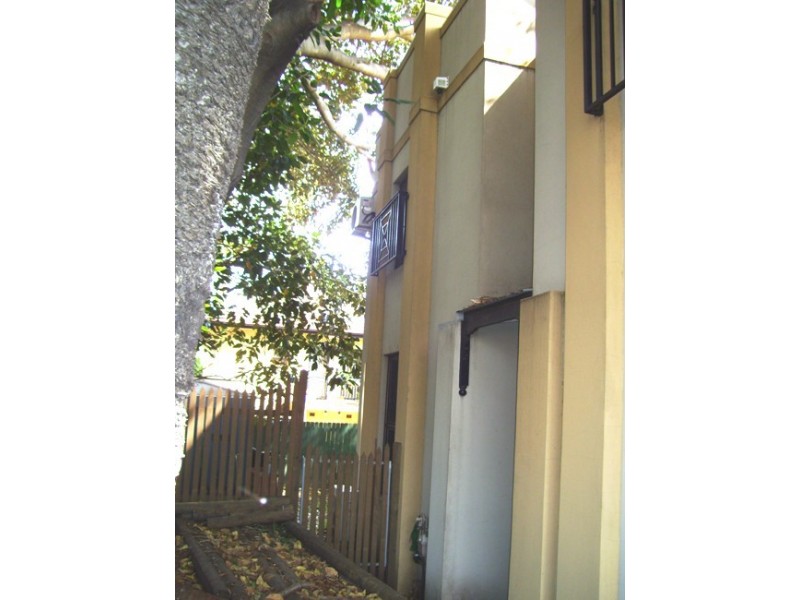 3/283 New Canterbury Road, Lewisham NSW 2049