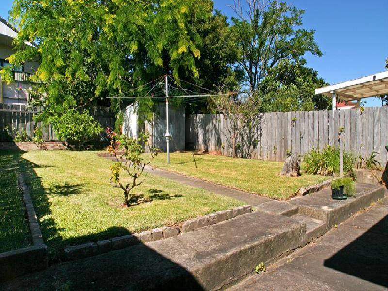 127 Hampden Road, Russell Lea NSW 2046