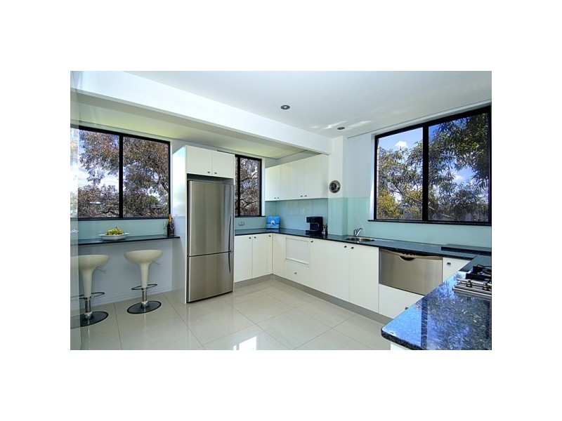 18/12  Bortfield Drive, Chiswick NSW 2046