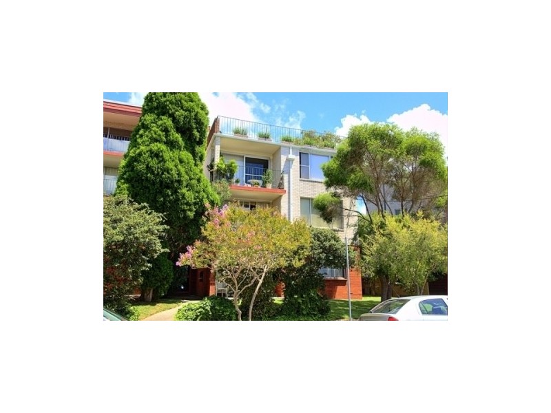 18/12  Bortfield Drive, Chiswick NSW 2046