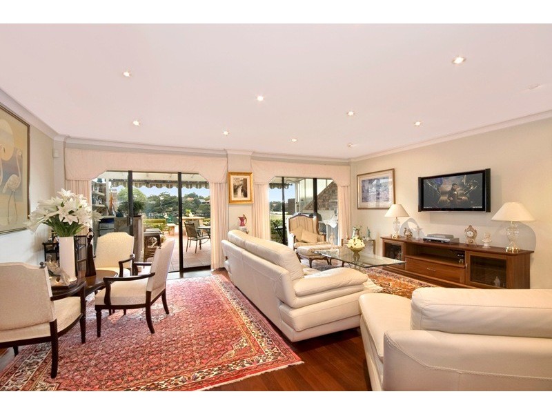 2/28  Walton Crescent, Abbotsford NSW 2046