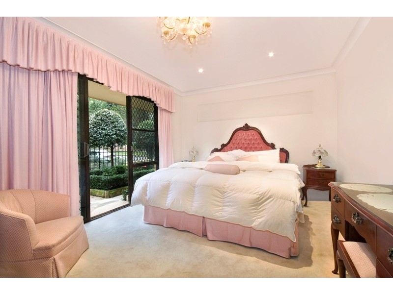 2/28  Walton Crescent, Abbotsford NSW 2046