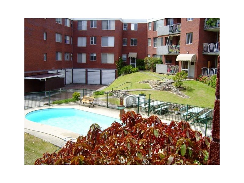 32/8  Bortfield Drive, Chiswick NSW 2046