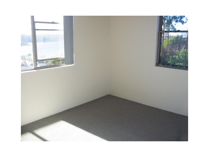 6/4  Napier Street, Drummoyne NSW 2047