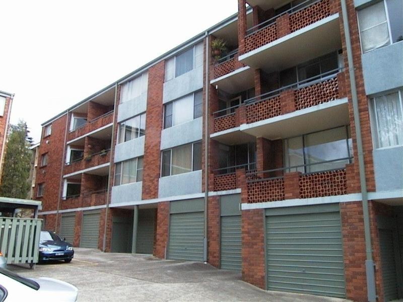 18/7  Bortfield Drive, Chiswick NSW 2046