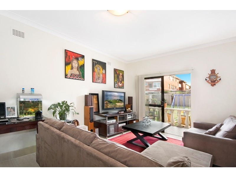 2/3  Stanley Street, Campsie NSW 2194