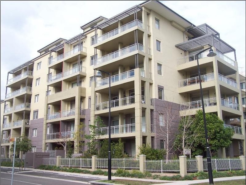 8/102  William Street, Five Dock NSW 2046