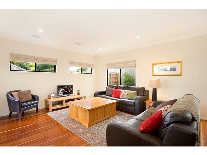 10 The Crescent, Russell Lea NSW 2046