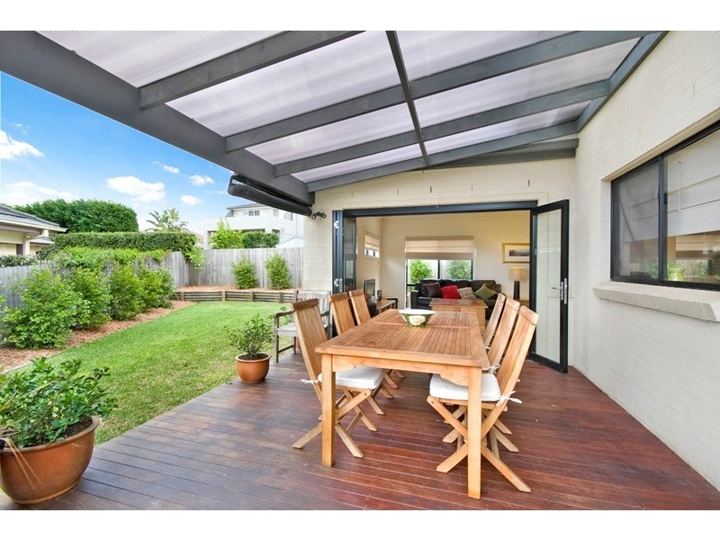 10 The Crescent, Russell Lea NSW 2046