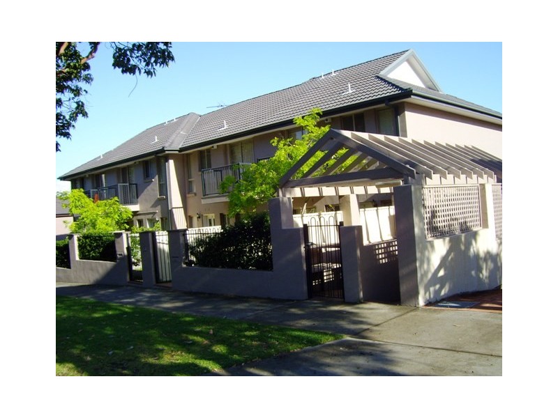 8/3-5  Montrose Road, Abbotsford NSW 2046
