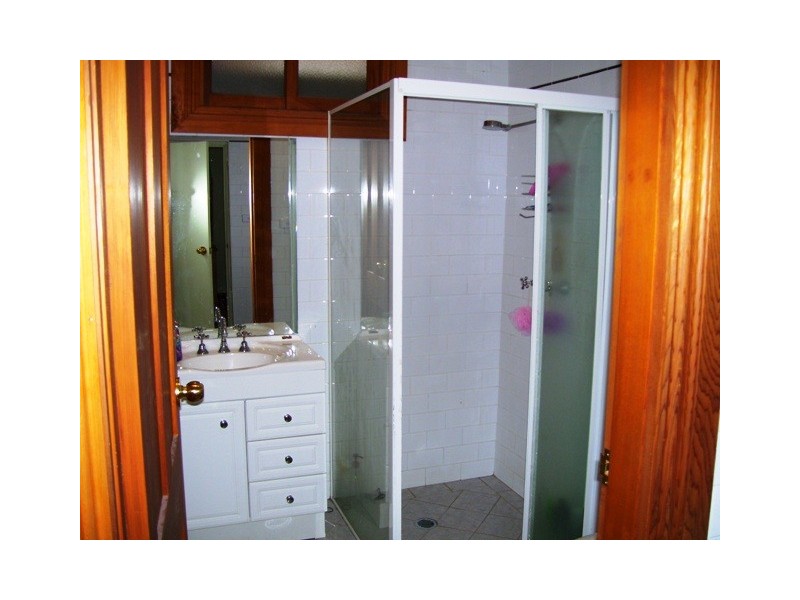 1/6  Grosvenor Crescent, Summer Hill NSW 2130