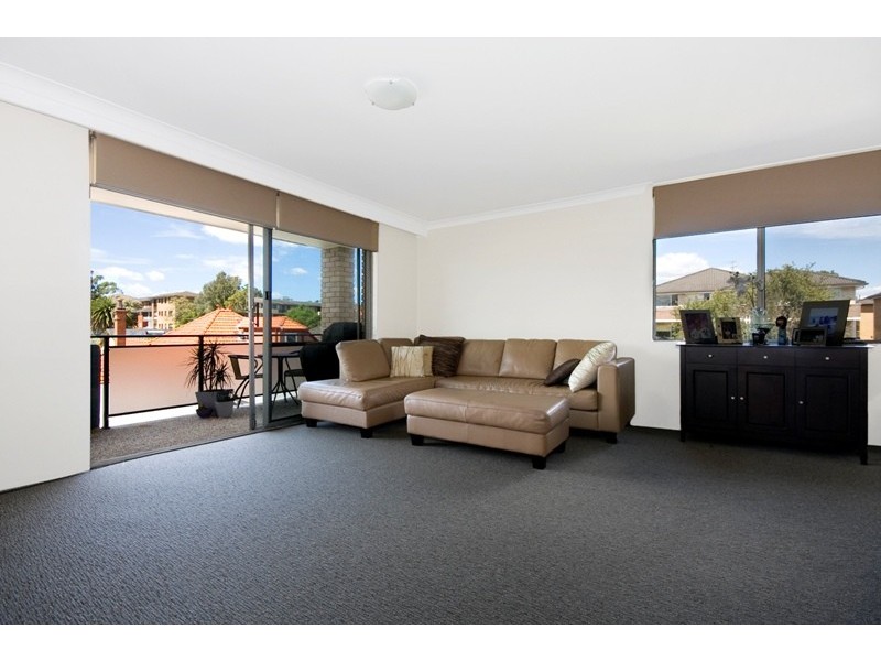 12/51  College Street, Drummoyne NSW 2047