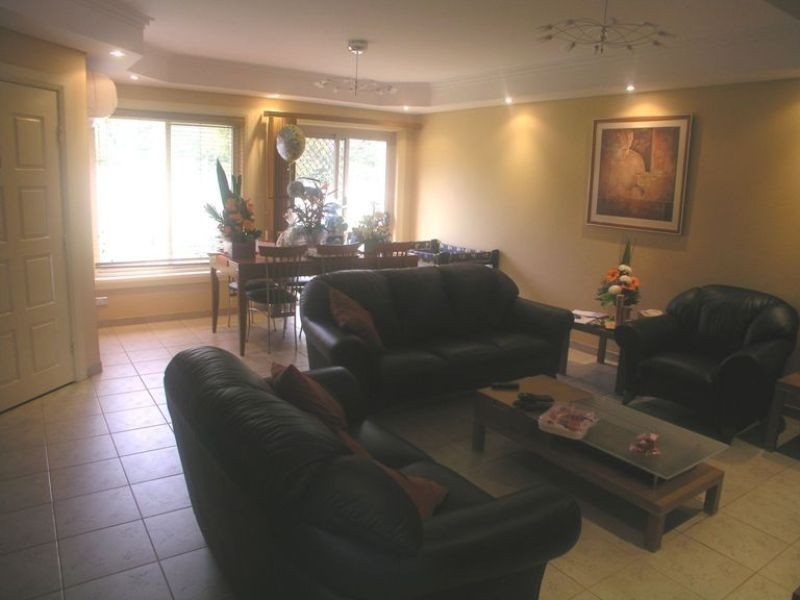 1 Lomond, Guildford NSW 2161